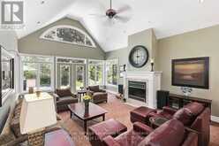 6 ALPINE COURT | Collingwood Ontario | Slide Image Fourteen