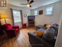 4 STOCKING LANE | Huntsville Ontario | Slide Image Nine