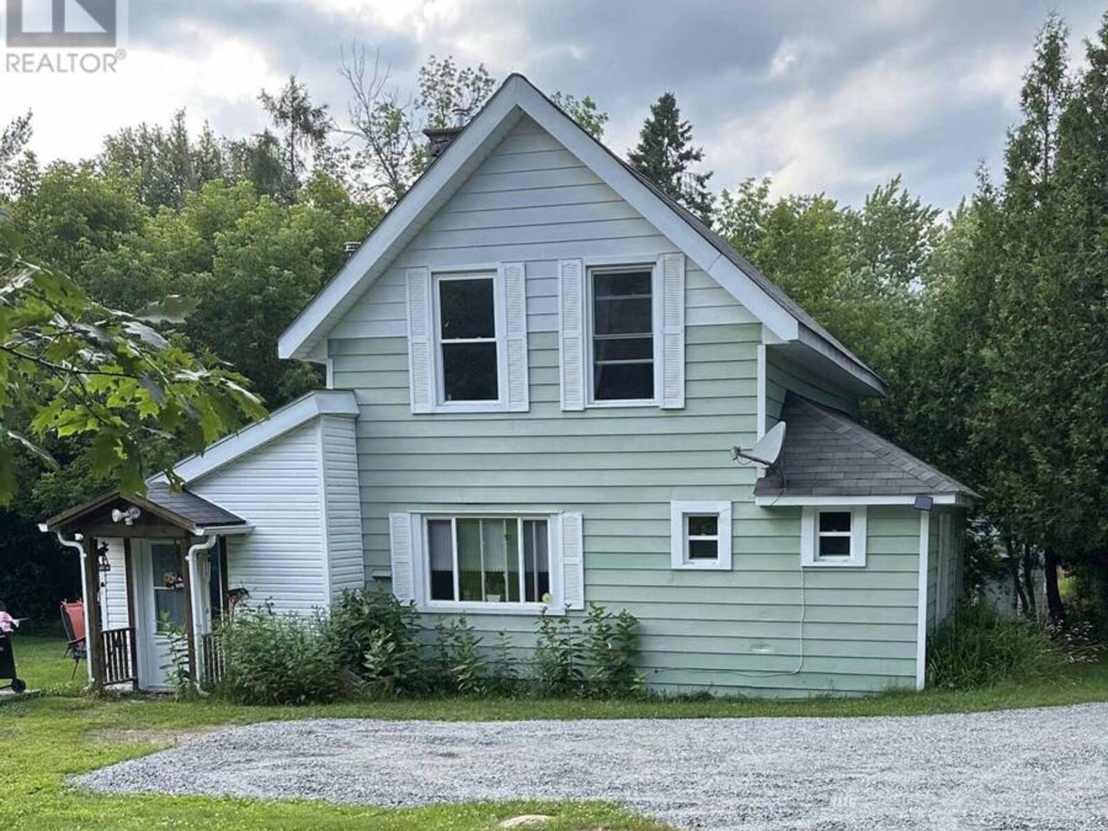 4 STOCKING LANE, Huntsville, Ontario P1H 1V4