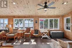 34 B320 SANS SOUCI ISLAND | The Archipelago Ontario | Slide Image Thirteen