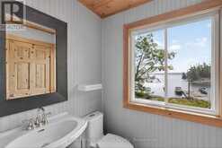 34 B320 SANS SOUCI ISLAND | The Archipelago Ontario | Slide Image Thirty-four