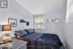 34 B320 SANS SOUCI ISLAND | The Archipelago Ontario | Slide Image Twenty-three