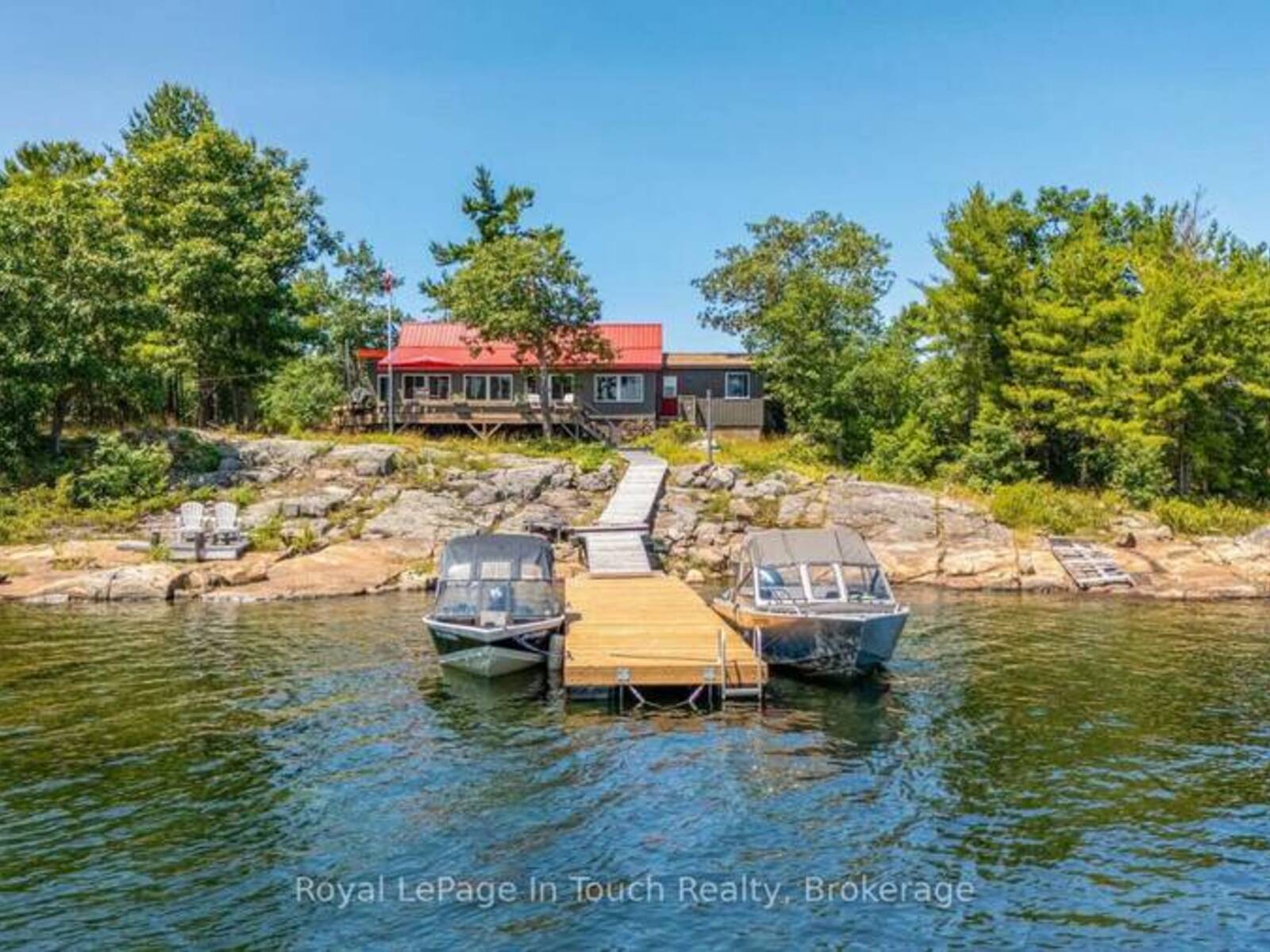 34 B320 SANS SOUCI ISLAND, The Archipelago, Ontario P2A 0B7
