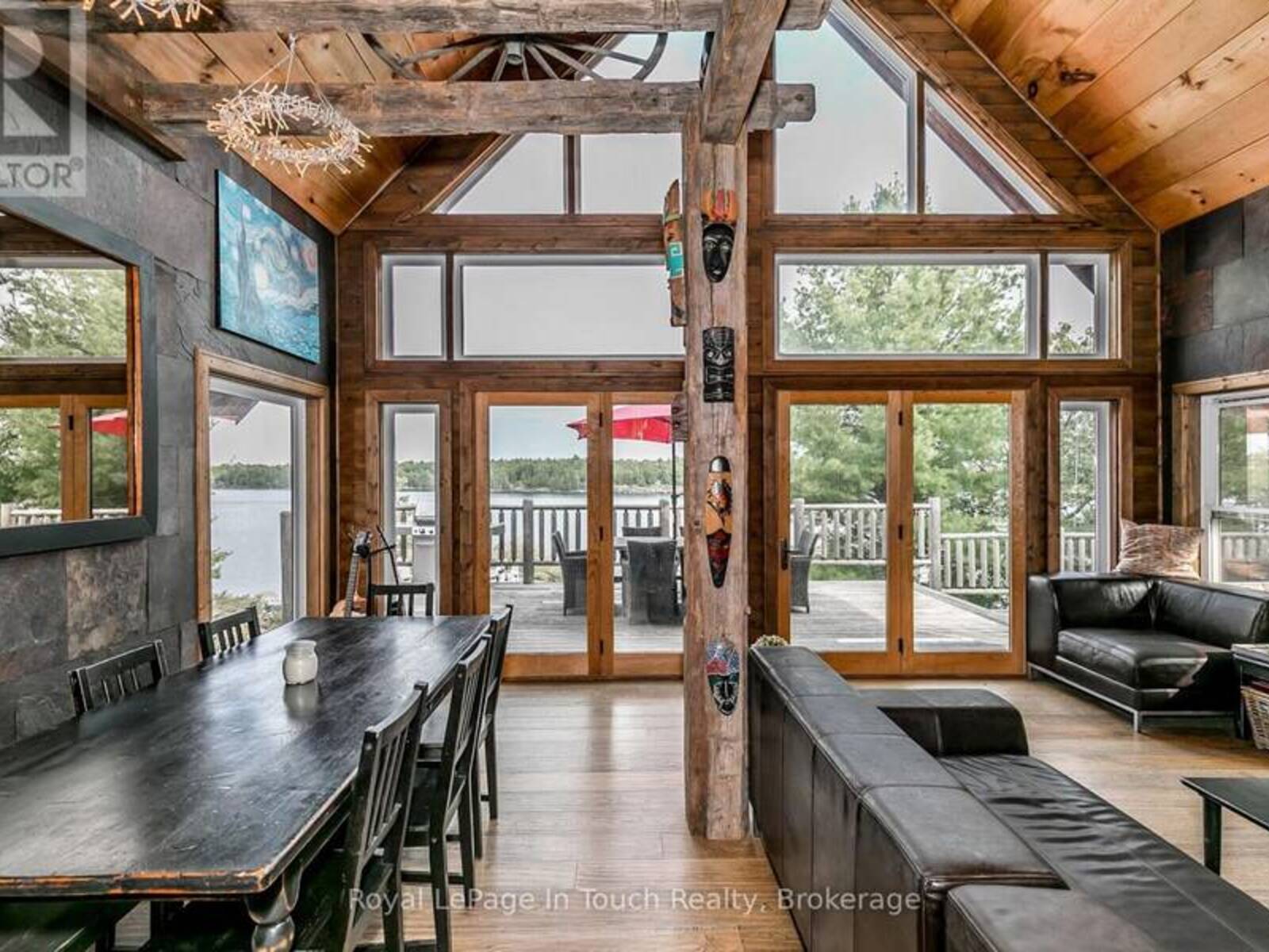 8 B686 DERBYSHIRE, The Archipelago, Ontario P2A 0B7