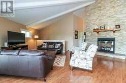 10 SUNSET COURT | Wasaga Beach Ontario | Slide Image Seven