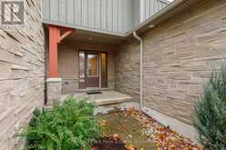 122 CONSERVATION WAY | Collingwood Ontario | Slide Image Eight