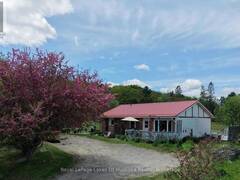 250 STEPHENSON RD 12 W ROAD Huntsville Ontario, P0B 1M0