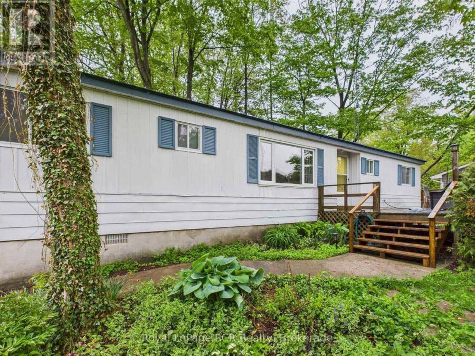 112 HURON ROAD, Kincardine, Ontario N2Z 2X3