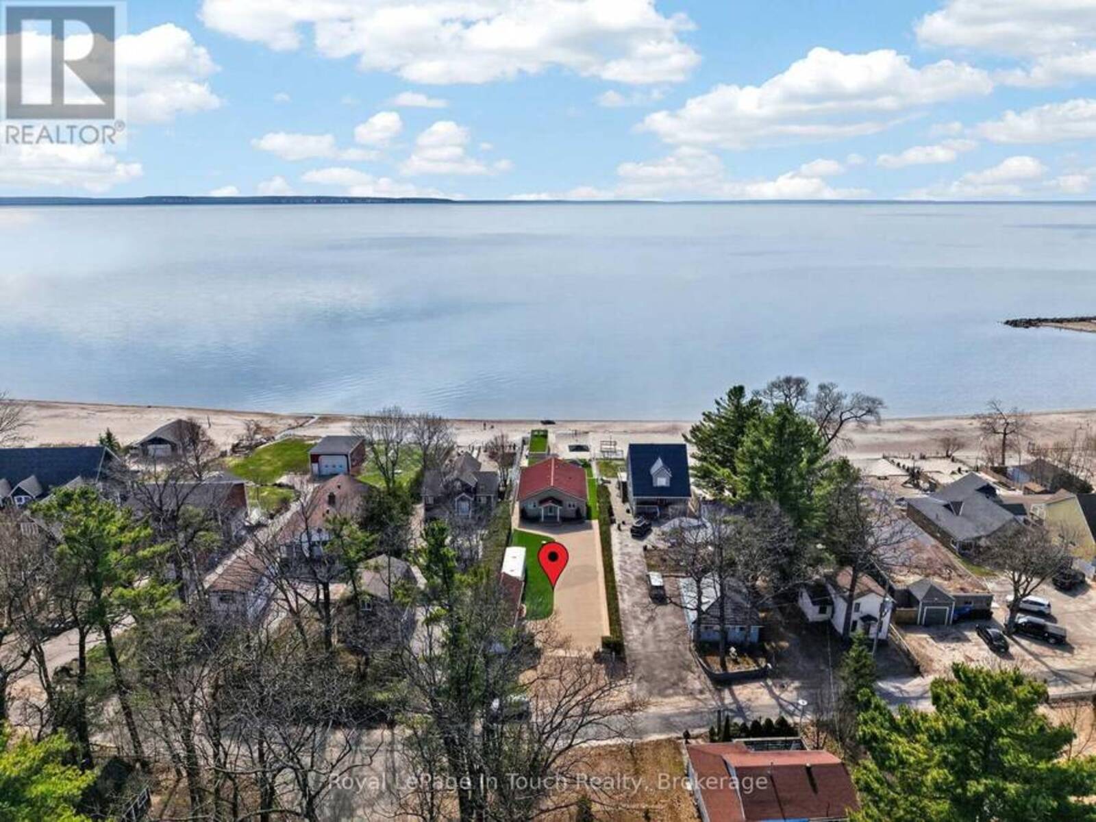 32 TINY BEACHES ROAD S, Tiny, Ontario L0L 2J0