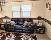 204 BEACH ROAD | Fergus Ontario | Slide Image Nine