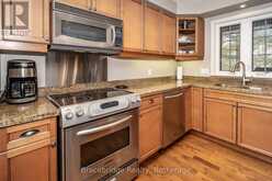 CARLING 10 W3 - 3876 MUSKOKA RD 118 HIGHWAY W | Port Carling Ontario | Slide Image Ten
