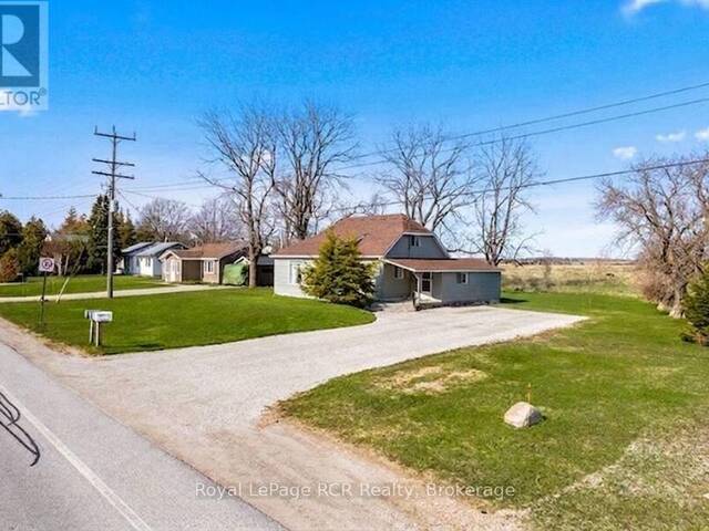 2882 6 HIGHWAY Lion's Head Ontario, N0H 1W0 - 3 Bedrooms Home For Sale