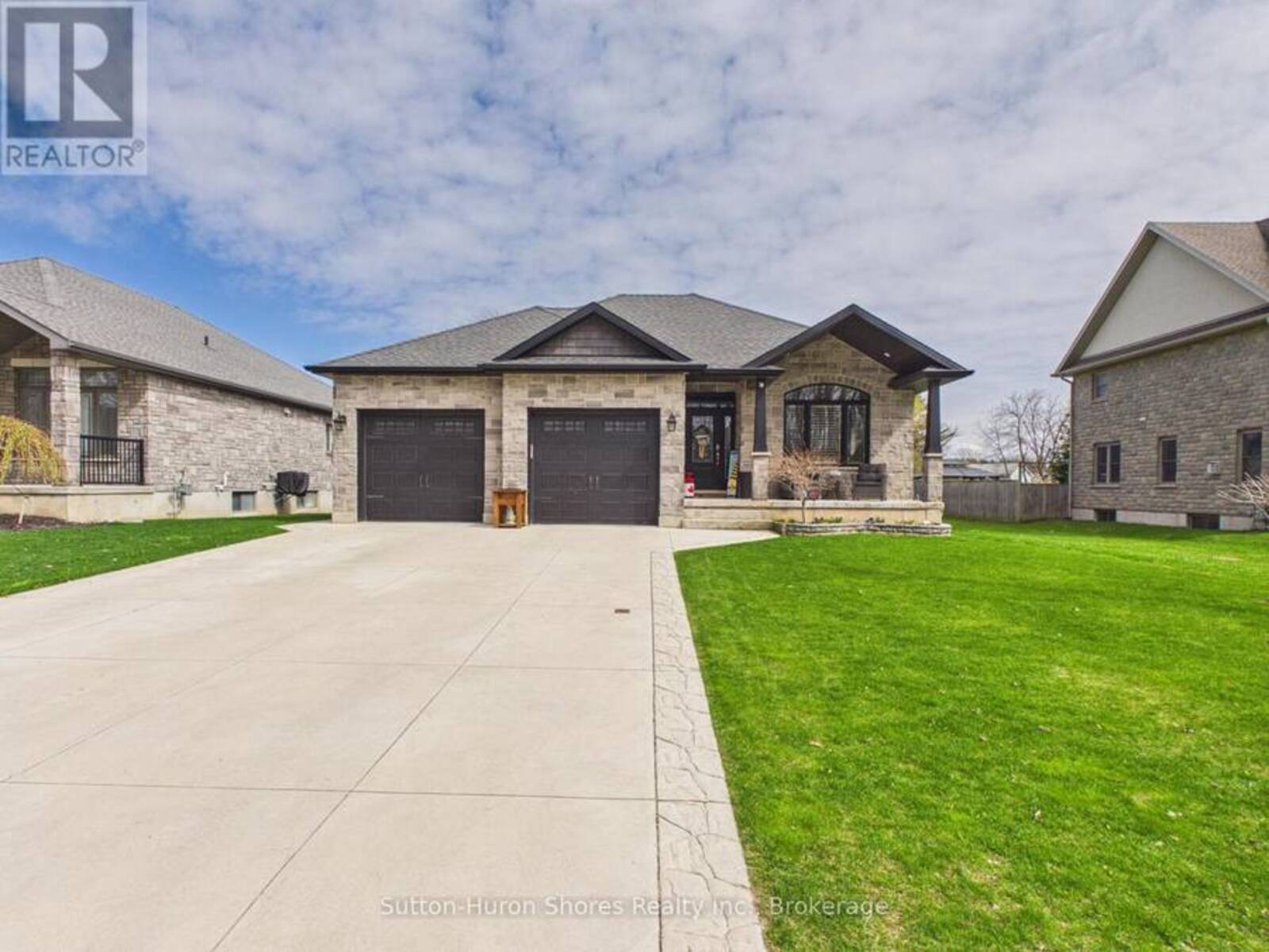 345 RAY STREET, Port Elgin, Ontario N0H 2C1