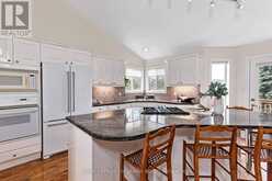 35 BARKER BOULEVARD | Collingwood Ontario | Slide Image Twelve