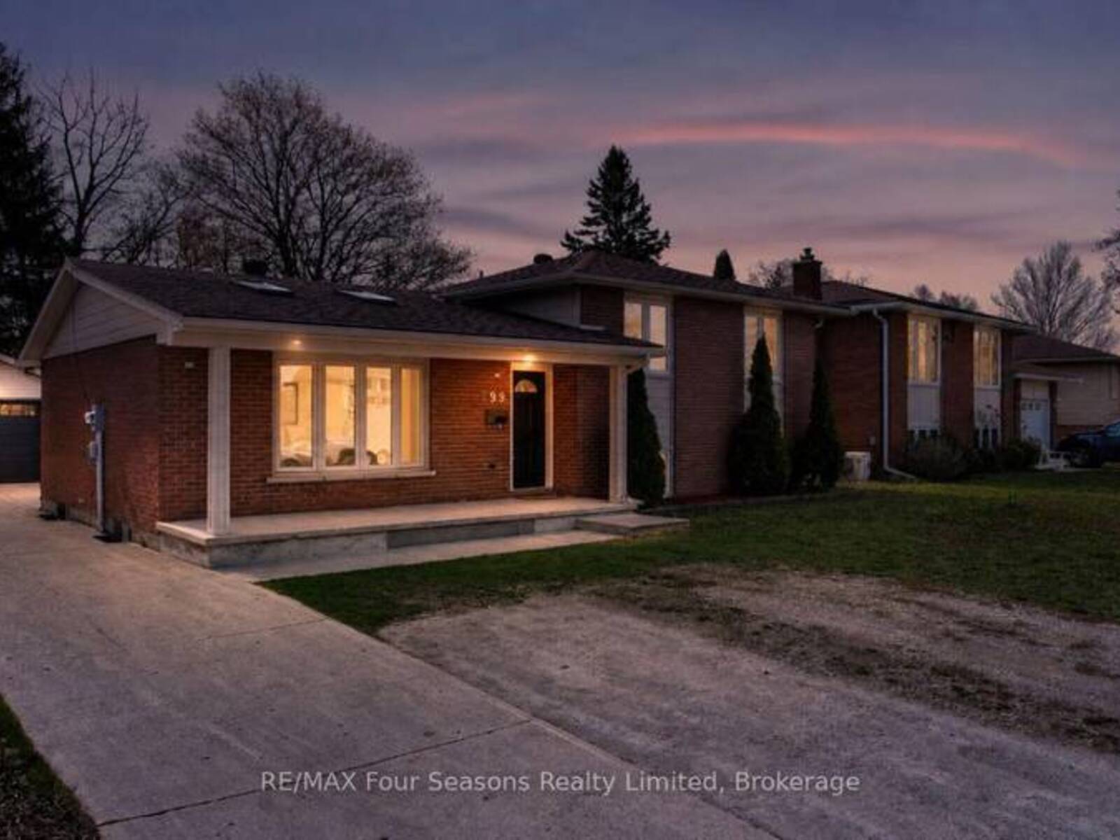 599 THEDE DRIVE, Port Elgin, Ontario N0H 2C4