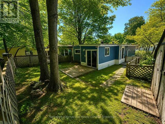 75 - 1007 RACOON ROAD Gravenhurst Ontario, P1P 1R1 - 2 Bedrooms Home For Sale
