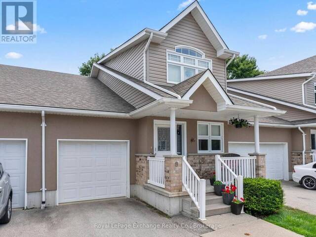 8 - 433 QUEEN STREET Kincardine Ontario, N2Z 0A2 - 2 Bedrooms Condo For Sale