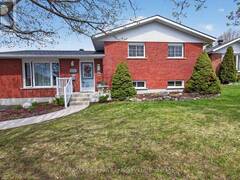 32 BONAVENTURE PLACE Penetanguishene Ontario, L9M 1J3