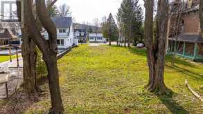 855 4TH AVENUE A WEST AVENUE | Owen Sound Ontario | Slide Image Nine