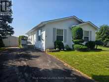 4 ST JAMES PLACE | Wasaga Beach Ontario | Slide Image Four