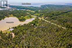 12 SCUGOG LANE | Tobermory Ontario | Slide Image Forty-nine