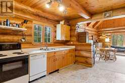 12 SCUGOG LANE | Tobermory Ontario | Slide Image Nine