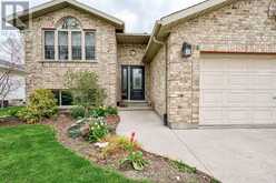 19 ELEANOR STREET | West Perth Ontario | Slide Image Five