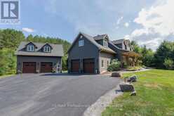 427 SKYHILLS ROAD | Huntsville Ontario | Slide Image One