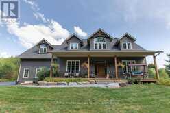 427 SKYHILLS ROAD | Huntsville Ontario | Slide Image Two