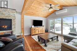 1166 PARKERS POINT ROAD | Gravenhurst Ontario | Slide Image Twenty