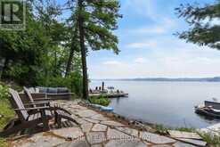 1166 PARKERS POINT ROAD | Gravenhurst Ontario | Slide Image Four
