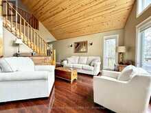181 NORTH SHORE DRIVE | Parry Sound Ontario | Slide Image Twelve