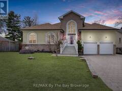 126 29TH STREET N Wasaga Beach Ontario, L9Z 2C9