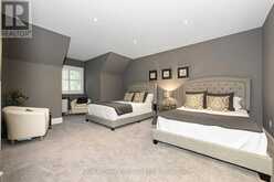 4507 LAKESHORE ROAD | Burlington Ontario | Slide Image Thirty-one