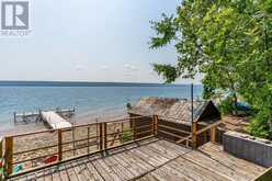 606 MALLORY BEACH ROAD | Georgian Bluffs Ontario | Slide Image Four