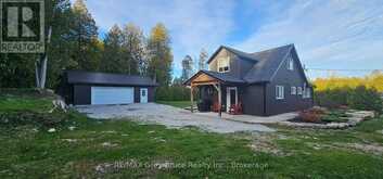 597 STOKES BAY ROAD | Northern Bruce Peninsula Ontario | Slide Image Twenty-four