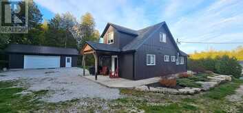 597 STOKES BAY ROAD | Northern Bruce Peninsula Ontario | Slide Image Four
