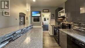 485 CHEPSTOW ROAD | Brockton Ontario | Slide Image Twelve