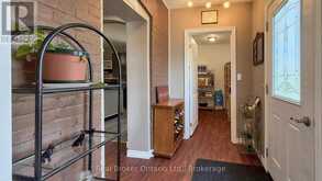 485 CHEPSTOW ROAD | Brockton Ontario | Slide Image Fifteen