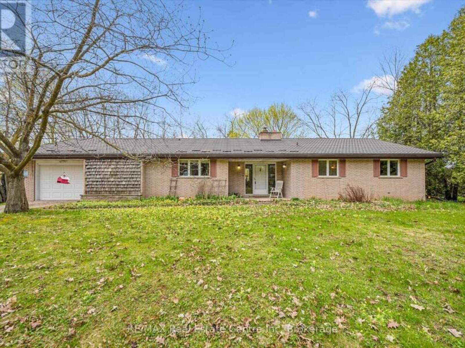 8420 ERAMOSA-GARAFRAXA TOWNLINE, Fergus, Ontario N1M 2W5
