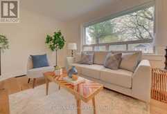 34 SOMERSET STREET | Stratford Ontario | Slide Image Nine