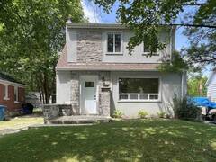 34 SOMERSET STREET Stratford Ontario, N5A 6K1