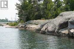 322C MYRTLE ISLAND | Carling Ontario | Slide Image Fifteen