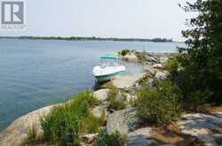 322C MYRTLE ISLAND | Carling Ontario | Slide Image Four