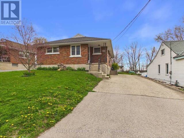 153 CARLING TERRACE Wingham Ontario, N0G 2W0 - 2 Bedrooms Home For Sale