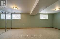 229 DATAS DRIVE E | Stayner Ontario | Slide Image Thirty-two