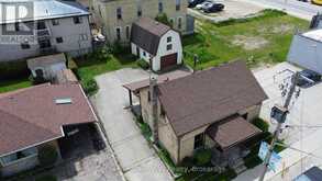 120 KING STREET E | Mount Forest Ontario | Slide Image Eight