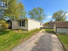 4 POPLAR LANE | Goderich Ontario | Slide Image Thirty