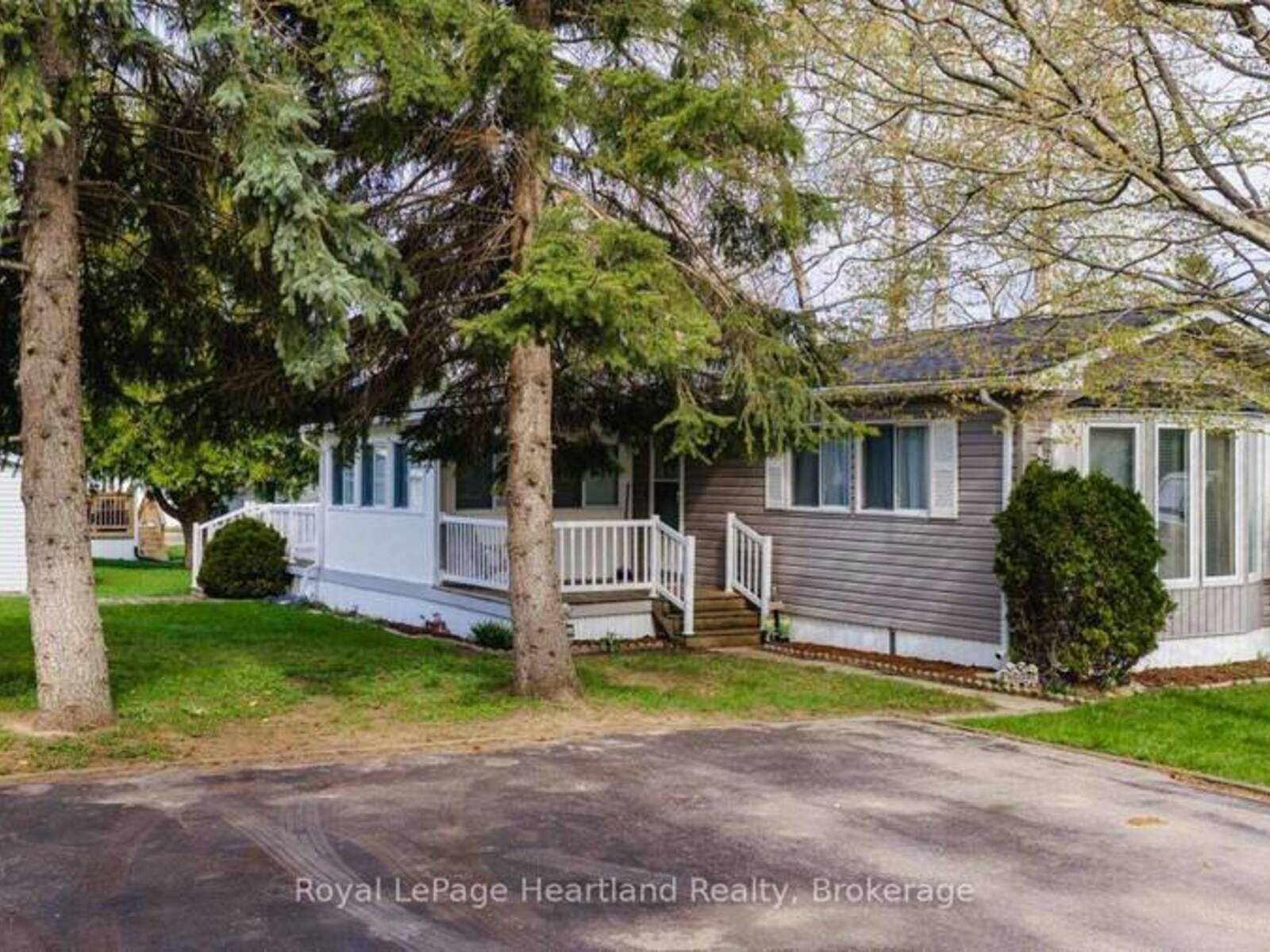 55 CHEROKEE LANE, Goderich, Ontario N7A 3Y2
