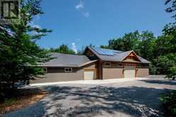 1600 MISTY KNOLL TRAIL | Haliburton Ontario | Slide Image Forty-nine